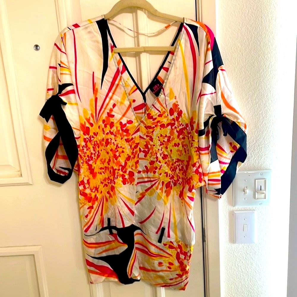Bebe Silk  Tunic   Sz M